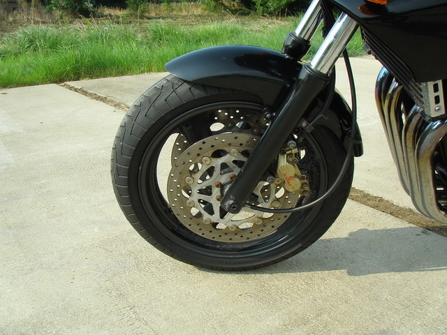 Купить мотоцикл Yamaha XJR1200R 1996 фото 11